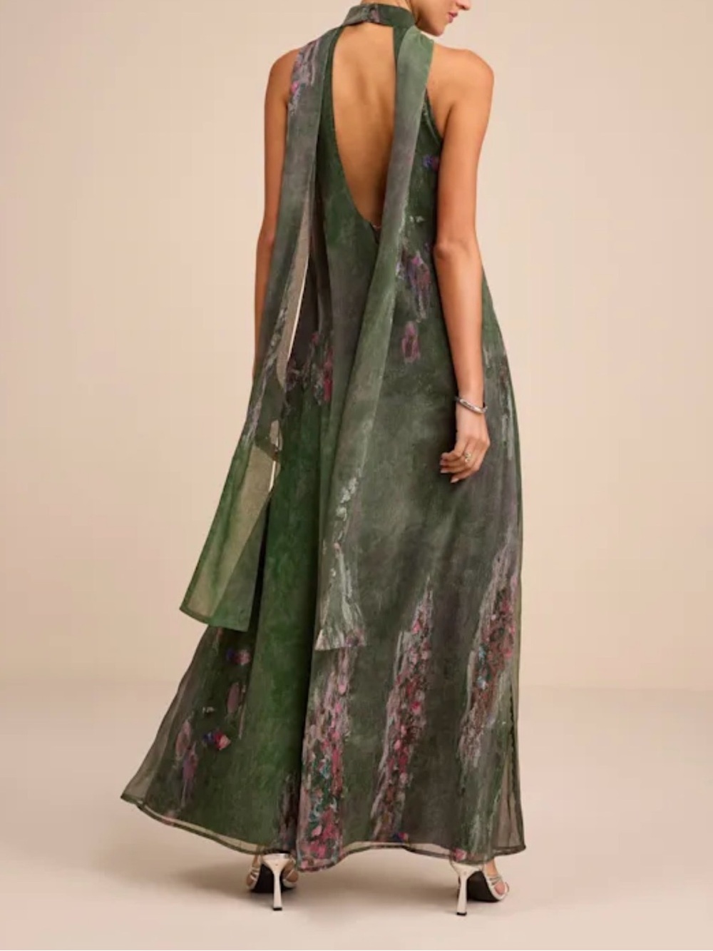 Lulu’s halter dress nwt size medium - Picture 9 of 9